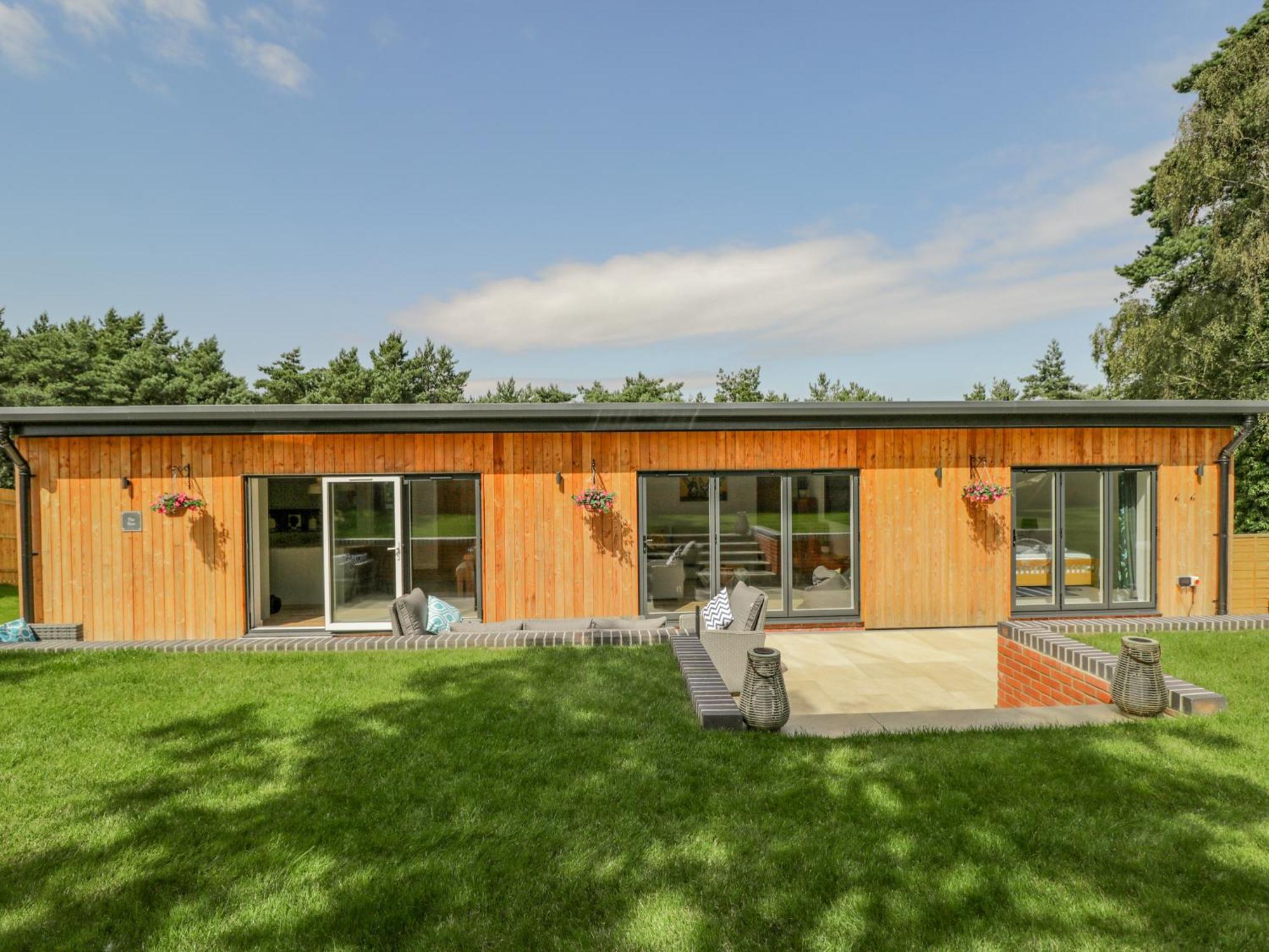 Villa The Barn Poole Esterno foto